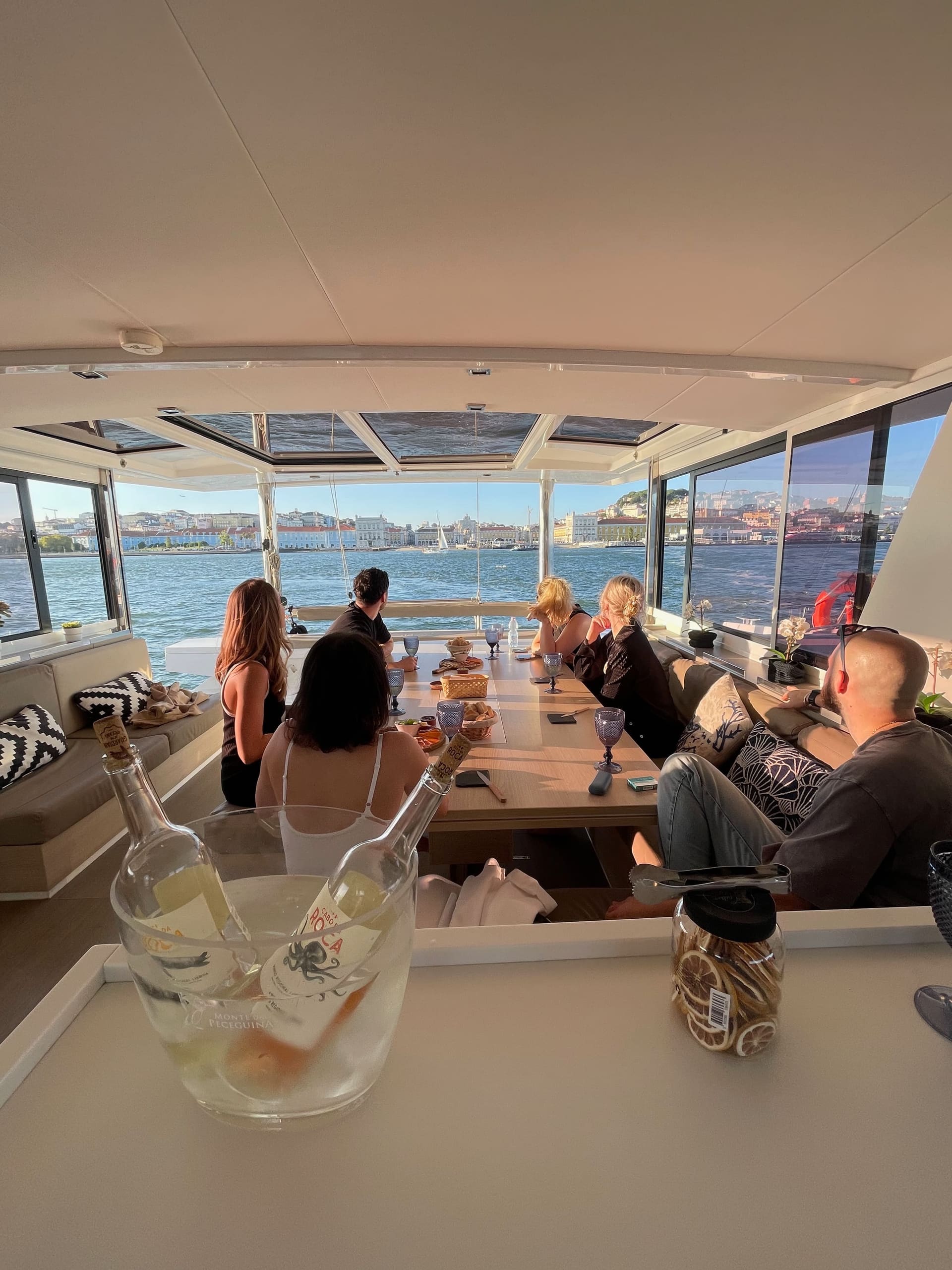 Lisboa Menina e Moça